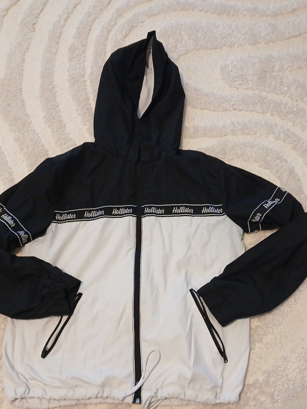 Hollister Black & White Hooded Colorblock Windbreaker